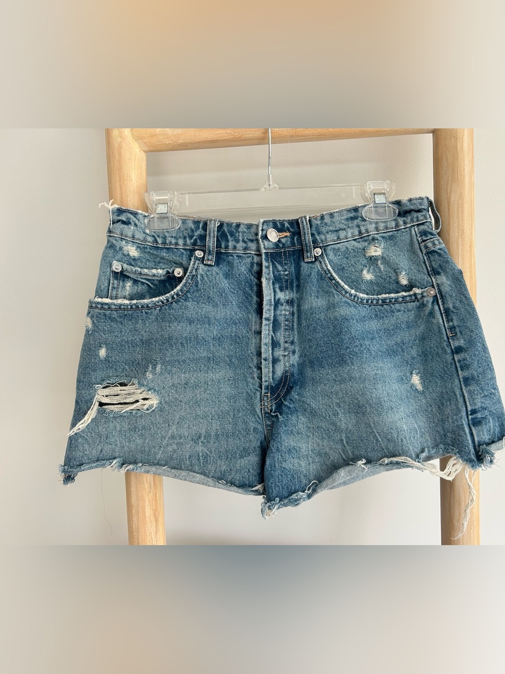 Zara Distressed Blue Denim Cutoff Shorts Size 8
